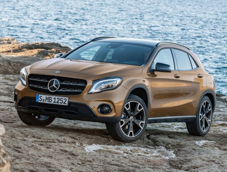 Revelada no Salão de Detroit, a linha 2018 do SUV recebeu melhorias no acabamento, mais desempenho na versão AMG e chega ao Brasil em maio